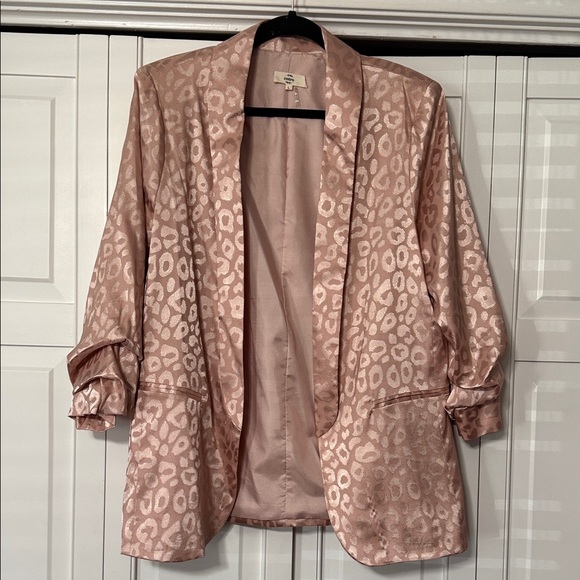 entro Jackets & Blazers - Entro Pink Leopard Print Blazer